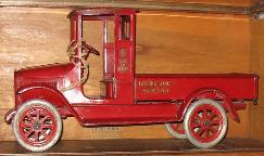 www.vintagebuddyltoys.com,buddy l trucks,buddy l toys,sturditoy,buddy l ice truck,keystone toy truck,buddy l,buddy l dump truck,buddy l express truck,buddy l aerial ladder fire truck,tiffany lamp,kingsbury toys,antique toy appraisals,pressed steel toys