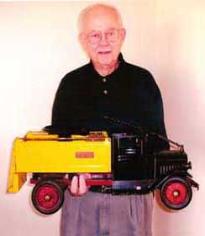 www.vintagebuddyltoys.com, email us with your buddy l toy trucks for sale, rare space toys, keystone coast to coast bus, Free Toy Appraisals Buddy L Museum paying thousands of dollars for antique toy trucks, 50%-80% more than eBay, dealers & toy shows. buddy l oil truck,buddy l trucks,keystone ride em trucks,sturditoy,buddy l toys,buddy l,antique toy trucks,vintage,buddy l books,buddy l fire truck,buddy l bus,ebay,buddy l prices,toy appraisals,keystone toy truck, Buddy L Keystone Sturditoy